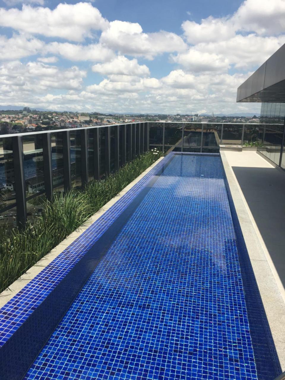 Estudio Moderno Com Linda Vista Para A Serra Curitiba Luaran gambar